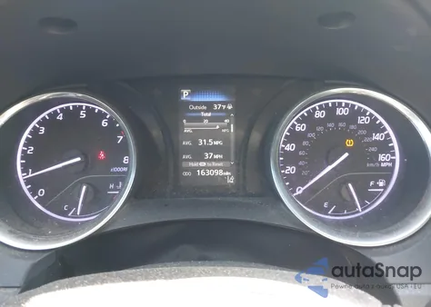 2018 Toyota Camry Le z USA, uszkodzony, nr VIN 4T1B11HK9JU576712